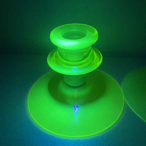 Vintage Green Uranium Vaseline Depression Glass Candlestick Holders Pair - Picture 9 of 9
